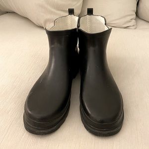 Short Rain Boots